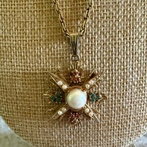 Vintage Victorian Style Gold Pearl Starburst Pendant Necklace